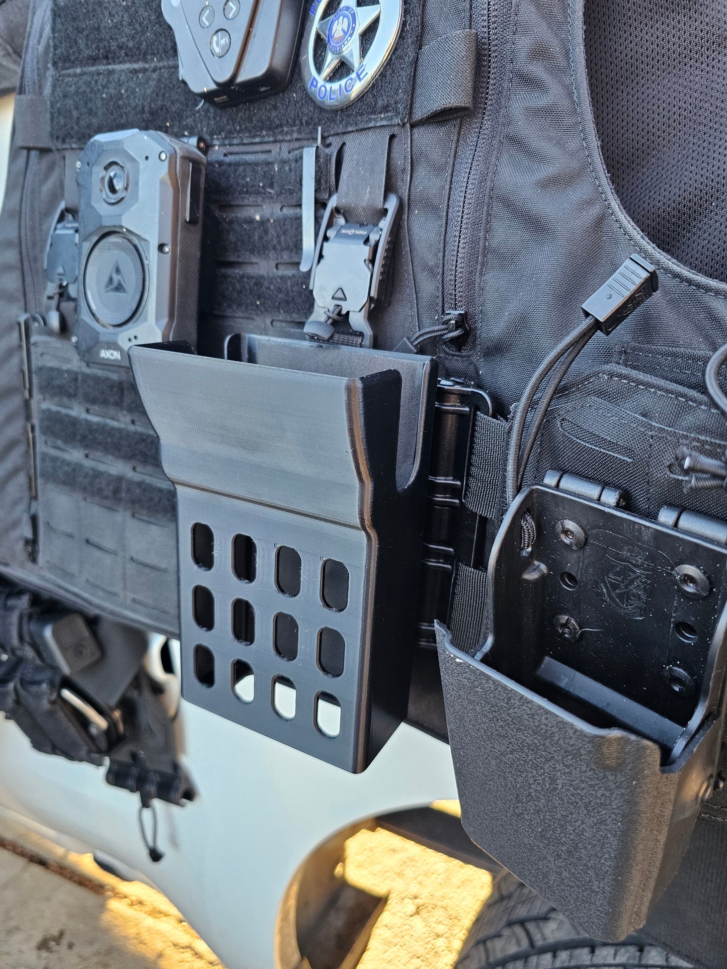 Holster for "PULSE ZR-2 eCitation Device"